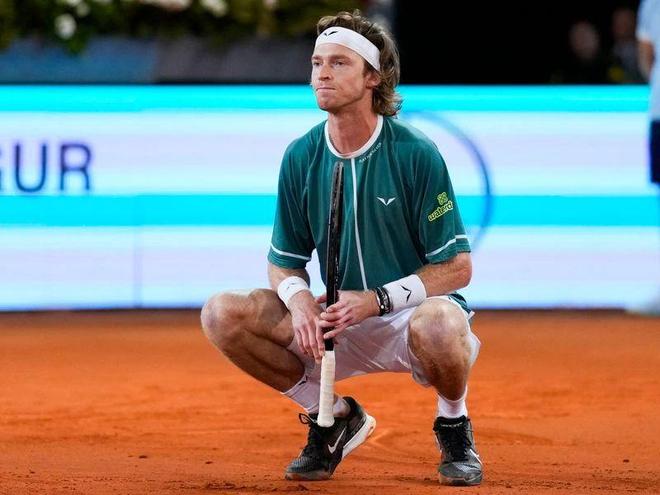 这一引人注 这一引人注